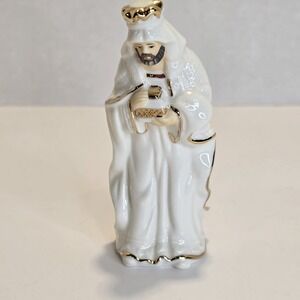 Galleria‎ Nativity Set Wiseman Fine Porcelain Figure Gold Trim Replacement Part